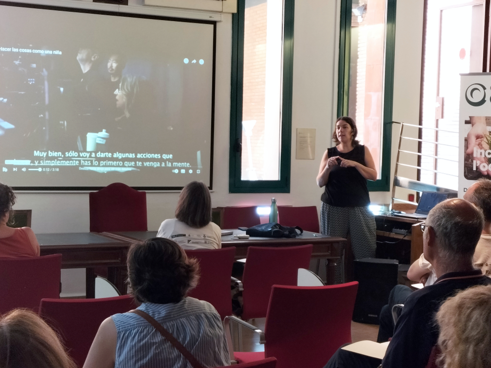 Formació sobre Feminisme, Igualtat i LGTBIQ+ a les persones que participen en els plans d'ocupació